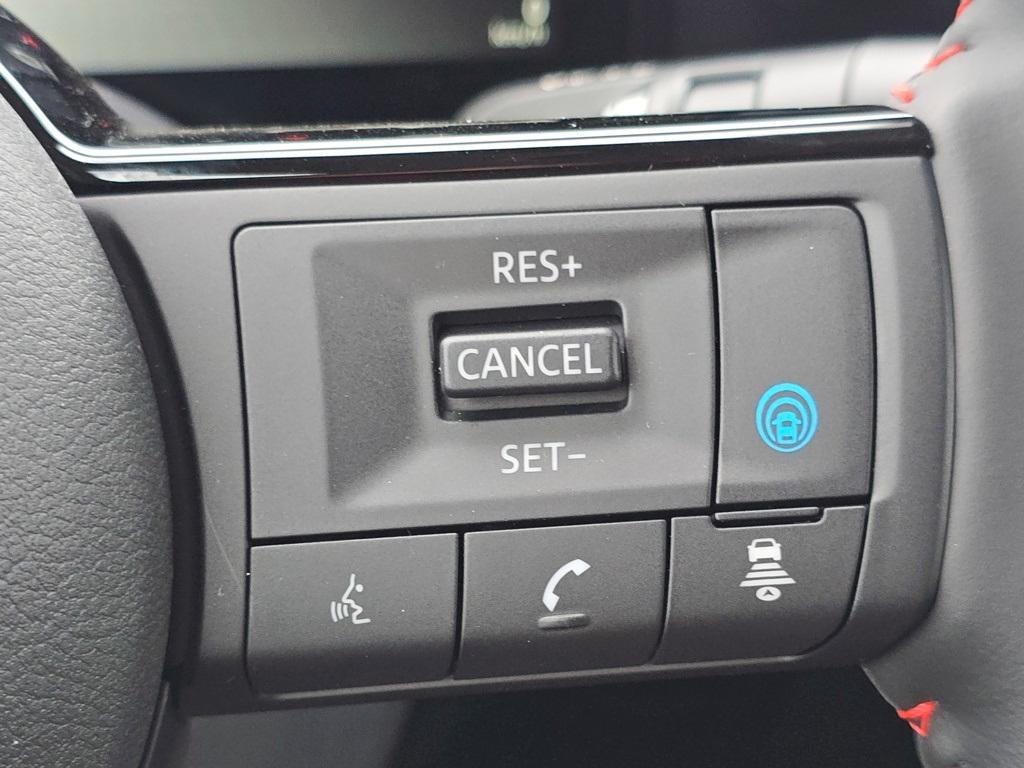 new 2025 Nissan Kicks car, priced at $28,924