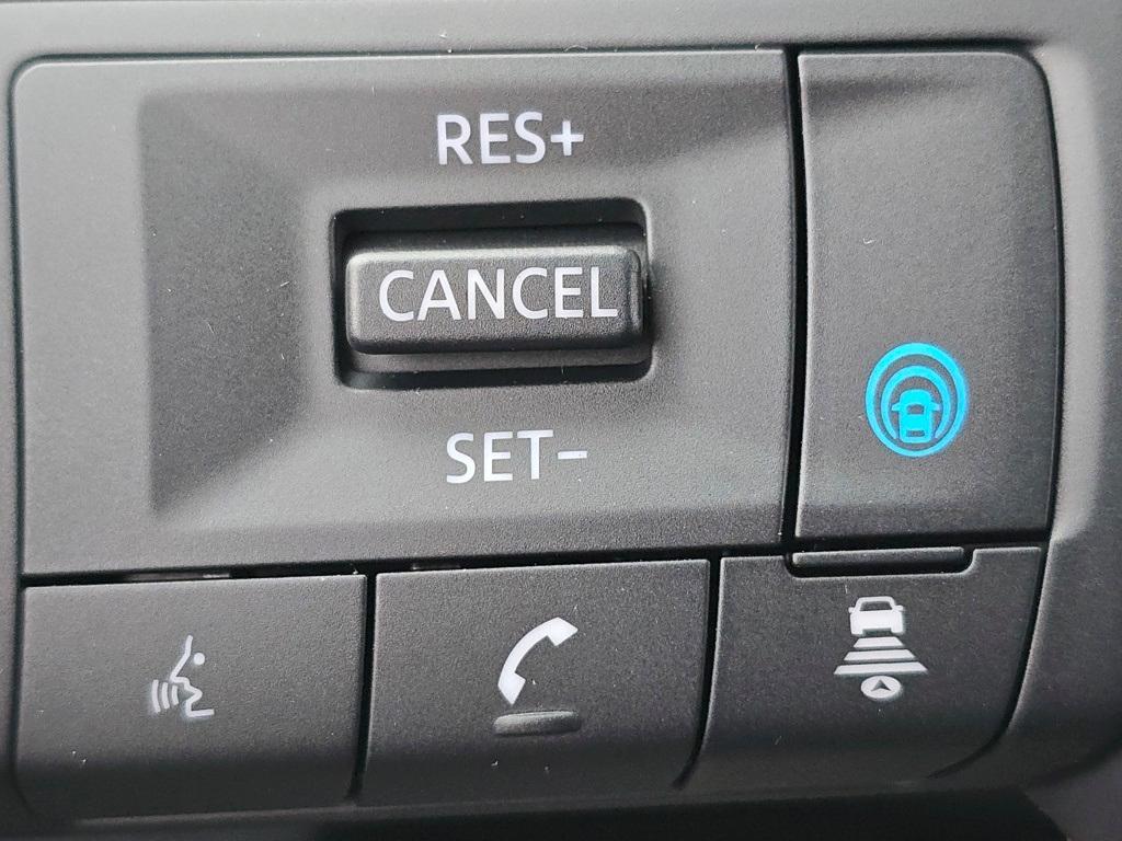 new 2025 Nissan Kicks car, priced at $28,546
