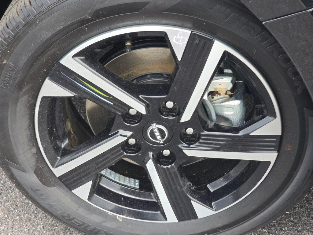 new 2025 Nissan Sentra car, priced at $25,205