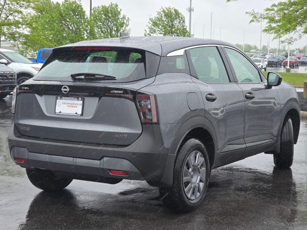 new 2025 Nissan Kicks car, priced at $23,821