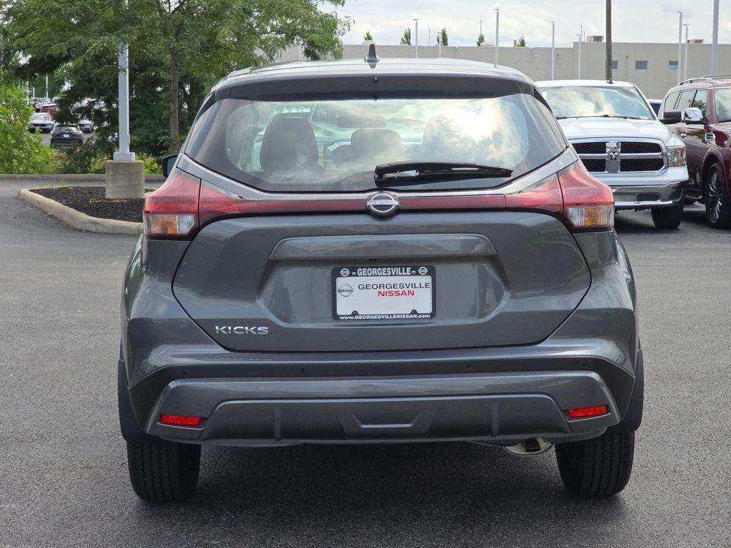 new 2025 Nissan Kicks Play car, priced at $23,007