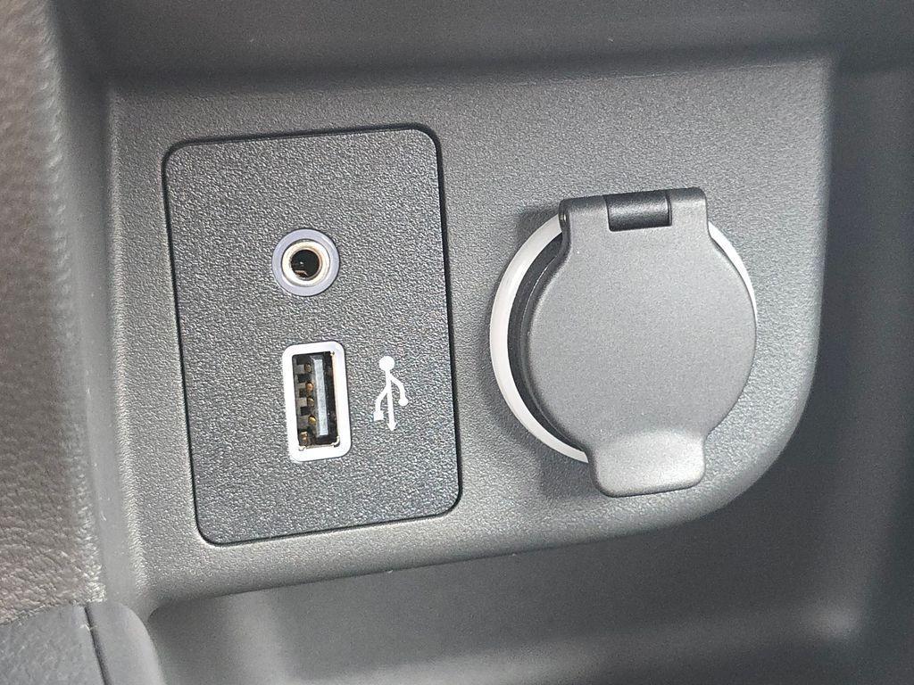 new 2025 Nissan Kicks Play car, priced at $23,007