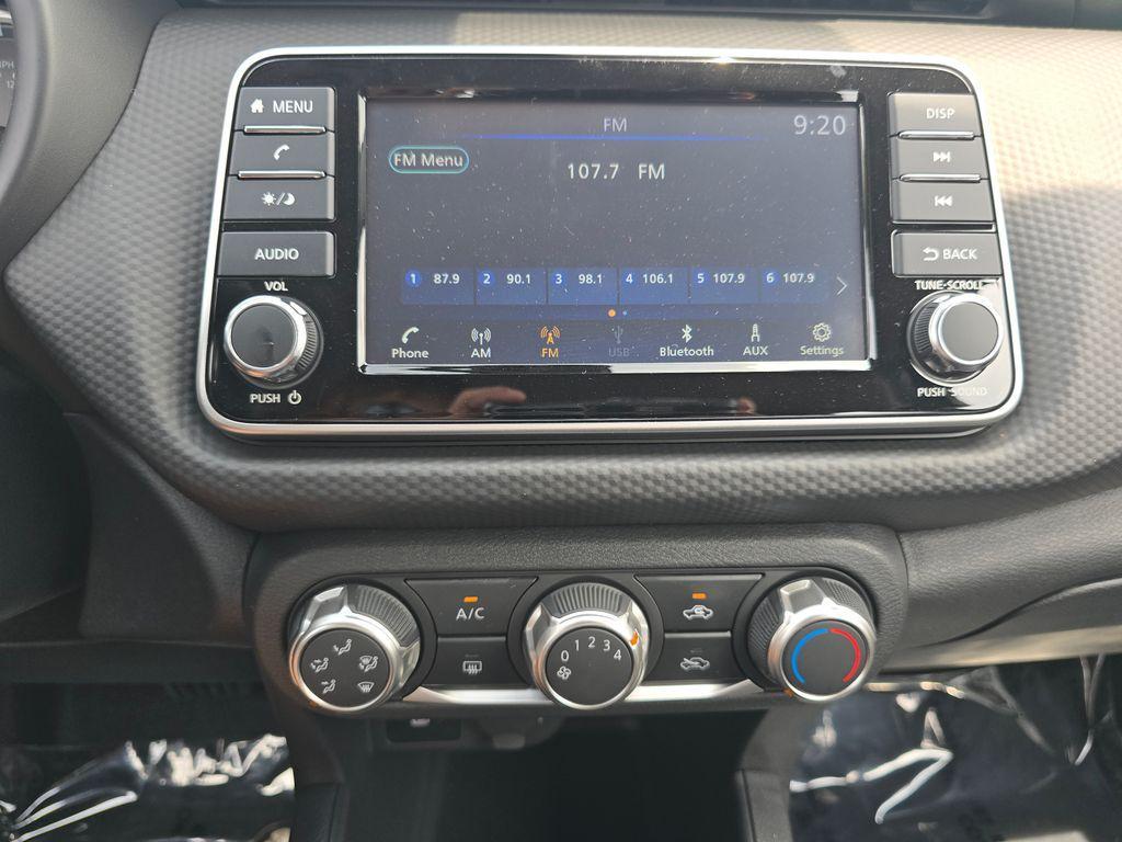 new 2025 Nissan Kicks Play car, priced at $23,007