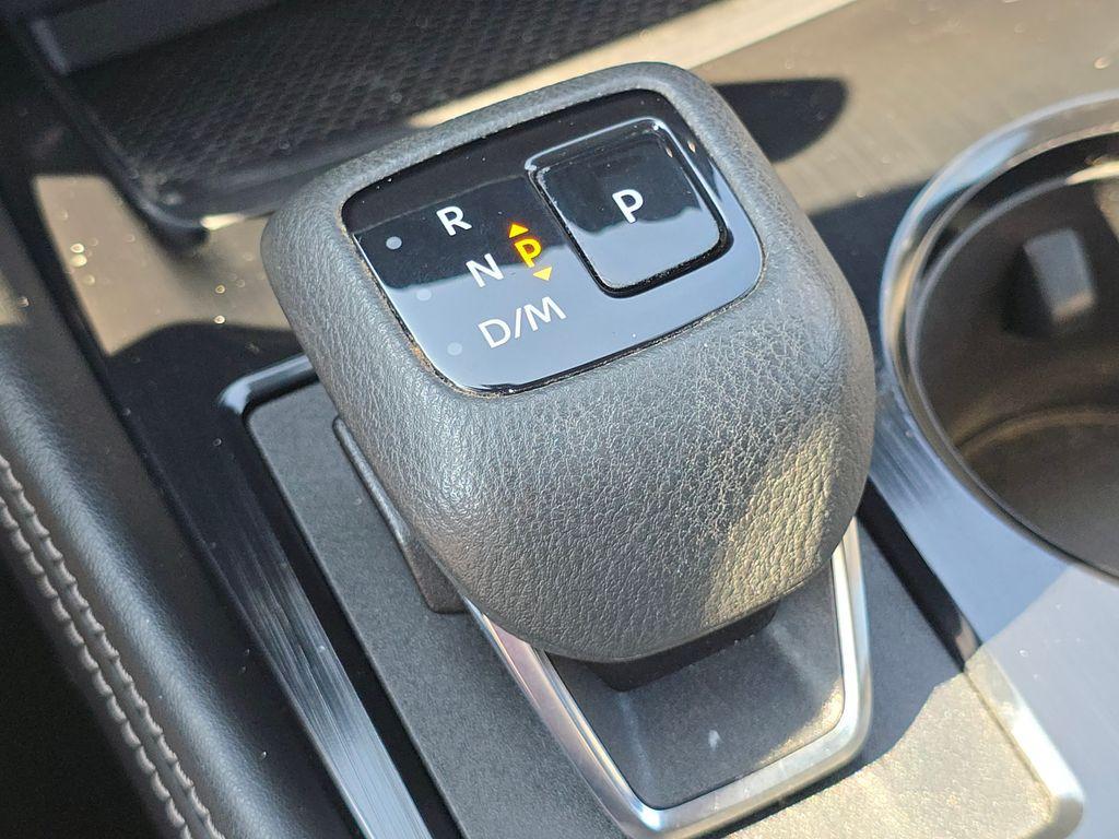 used 2022 Nissan Rogue car, priced at $25,999