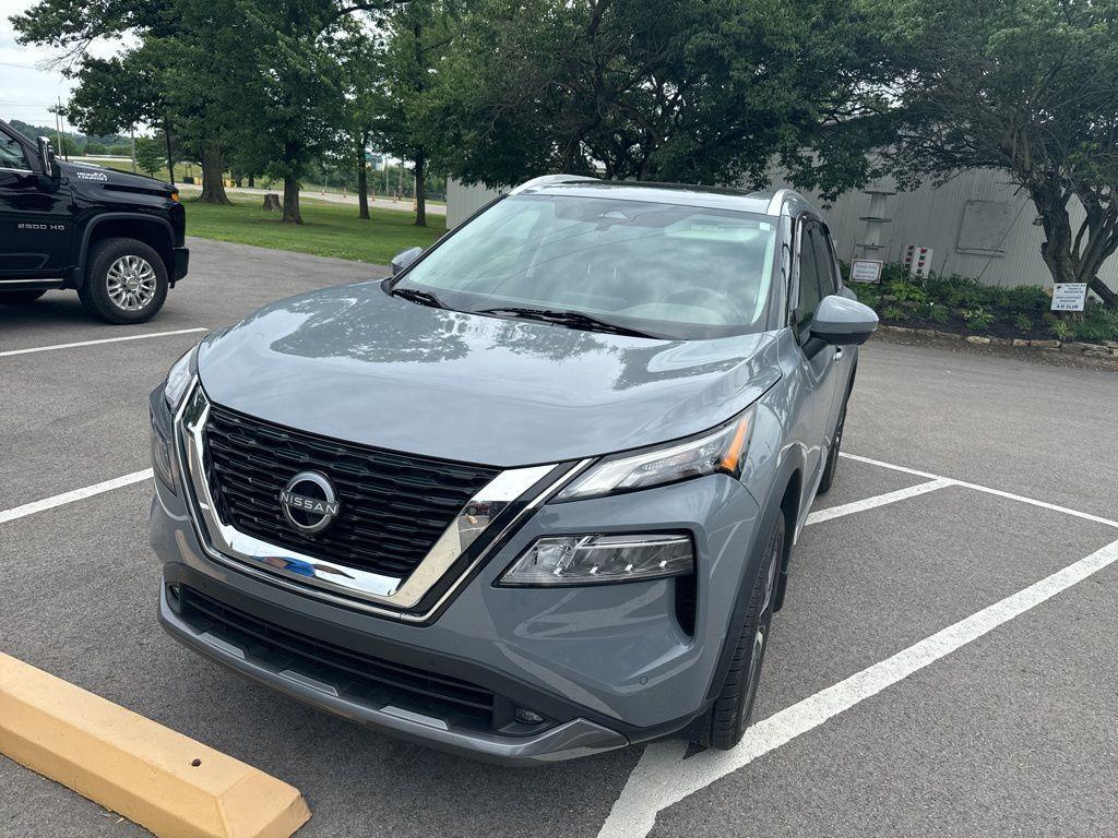 used 2022 Nissan Rogue car, priced at $25,999