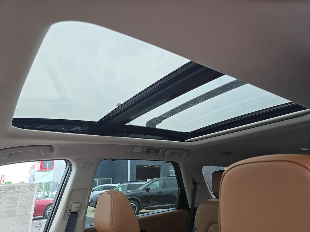 new 2025 Nissan Pathfinder car, priced at $52,152