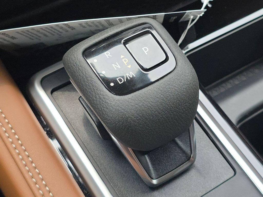 new 2025 Nissan Pathfinder car, priced at $52,152