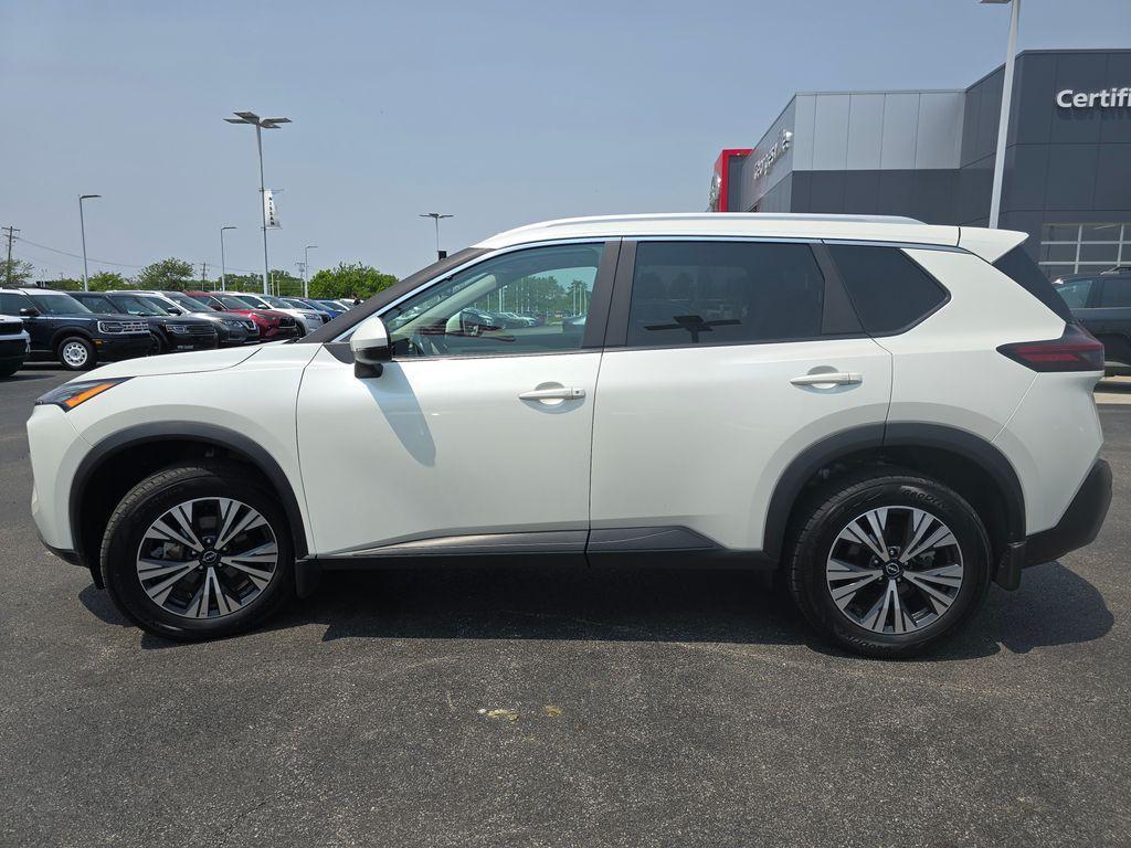 used 2023 Nissan Rogue car, priced at $26,999