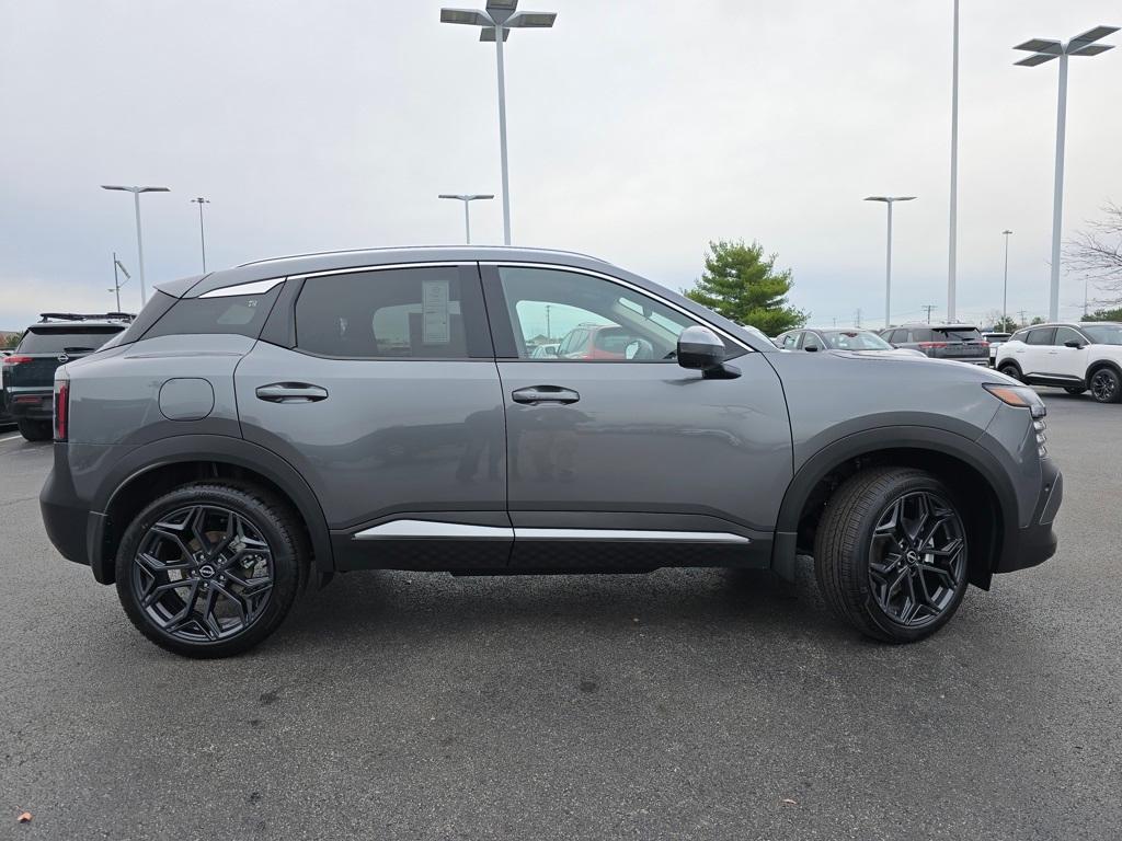 new 2025 Nissan Kicks car, priced at $30,115