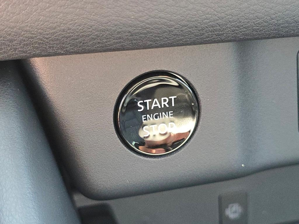 new 2025 Nissan Armada car, priced at $81,015