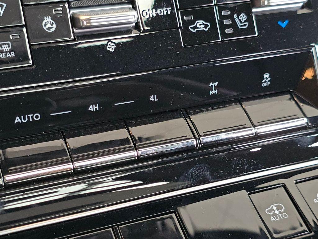 new 2025 Nissan Armada car, priced at $81,015
