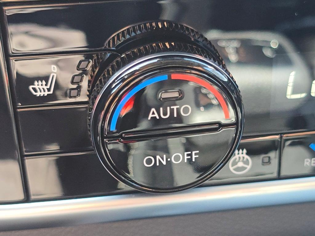 new 2025 Nissan Armada car, priced at $81,015