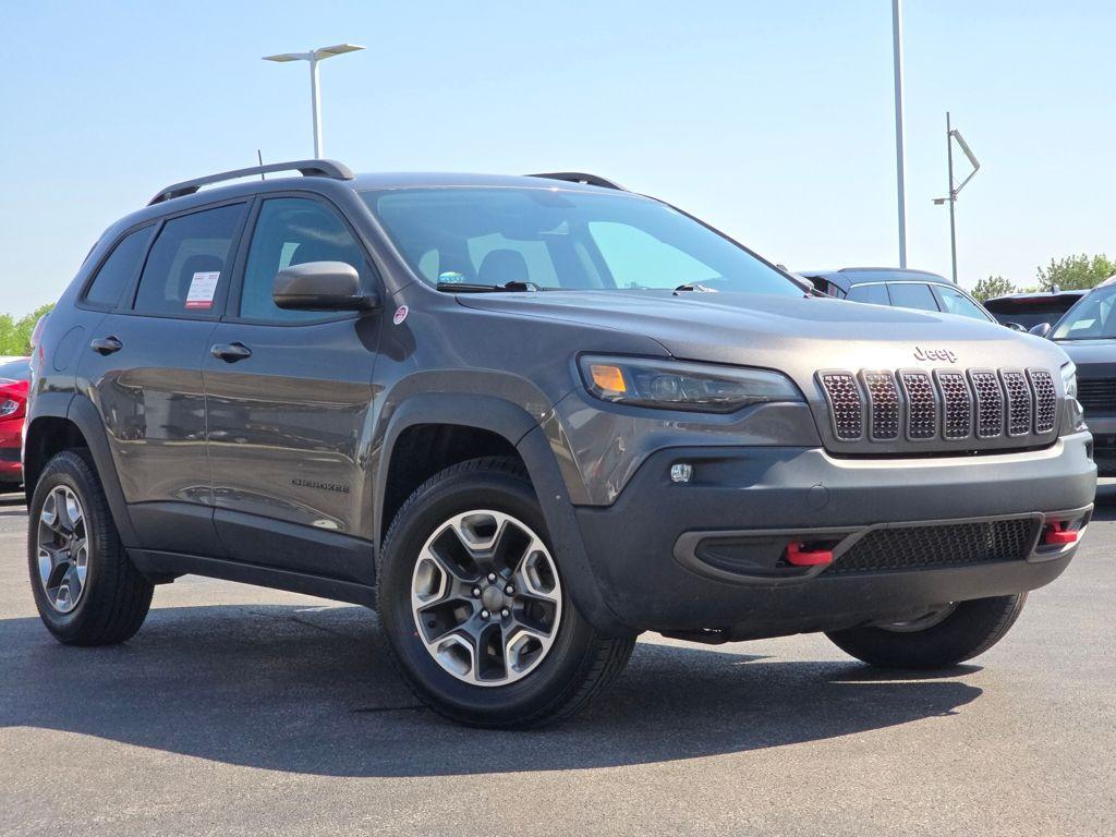 used 2019 Jeep Cherokee car, priced at $18,299