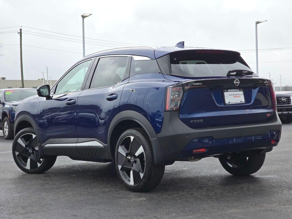 new 2025 Nissan Kicks car, priced at $28,075