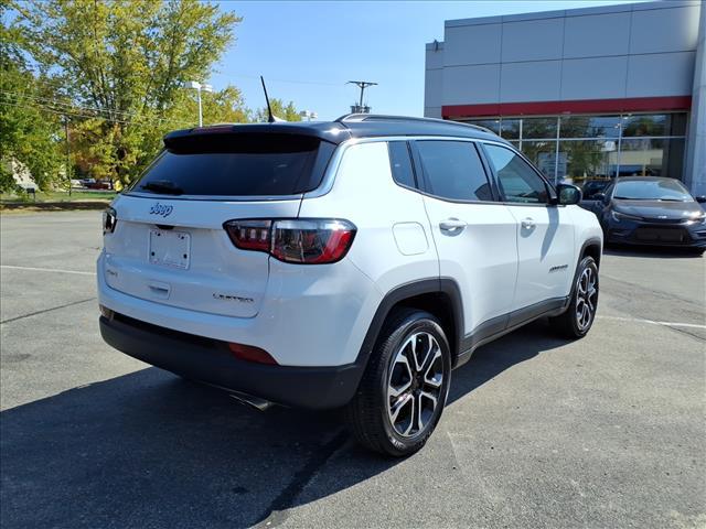 used 2022 Jeep Compass car, priced at $25,418