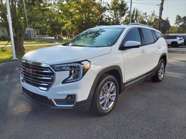 used 2024 GMC Terrain car, priced at $28,999