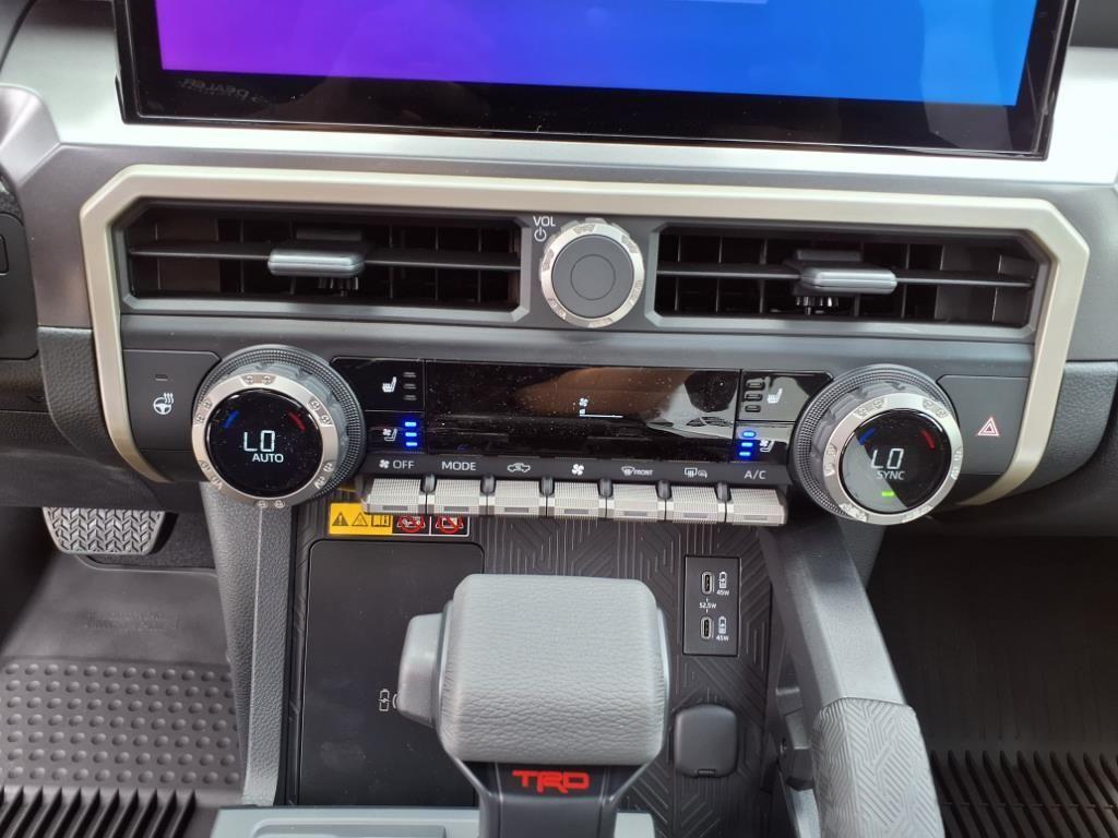 new 2025 Toyota Tacoma car
