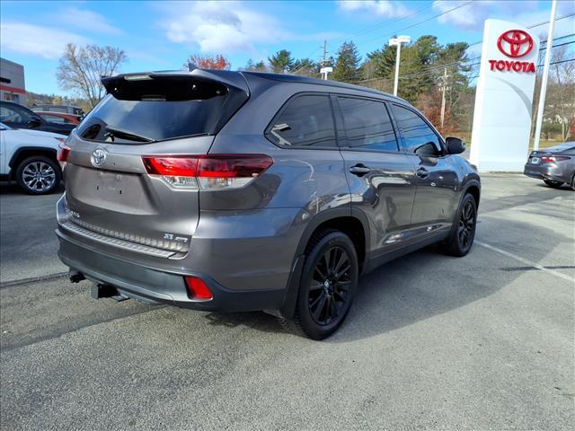 used 2019 Toyota Highlander car, priced at $19,870