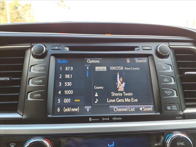 used 2019 Toyota Highlander car, priced at $19,870