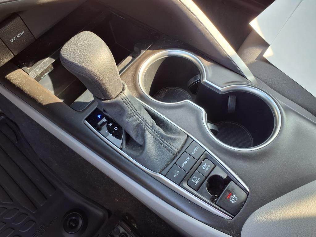 used 2023 Toyota Camry Hybrid car