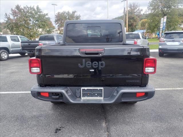 used 2020 Jeep Gladiator car, priced at $31,605