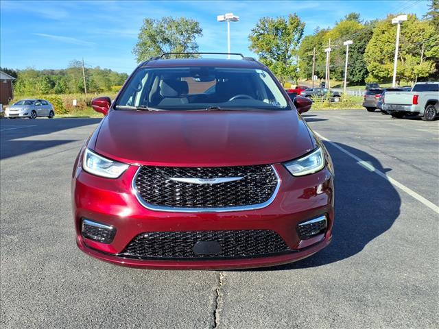 used 2021 Chrysler Pacifica car, priced at $21,624