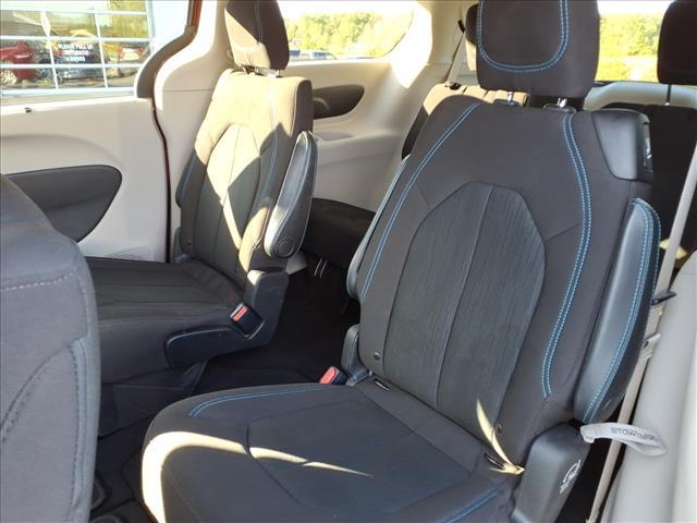 used 2021 Chrysler Pacifica car, priced at $21,624