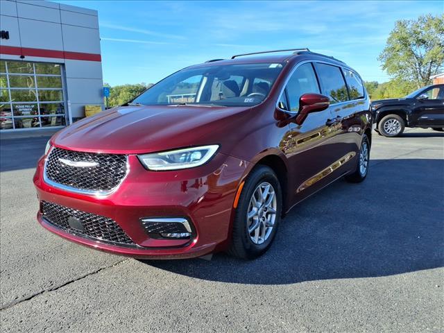 used 2021 Chrysler Pacifica car, priced at $21,624