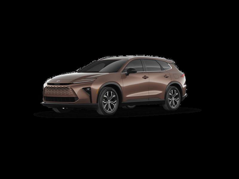new 2025 Toyota Crown Signia car