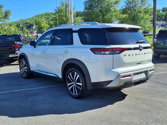 used 2024 Nissan Pathfinder car, priced at $40,423