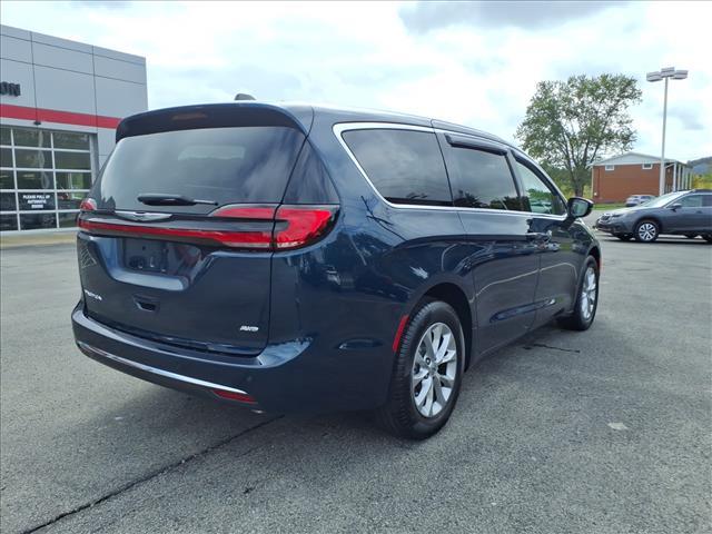 used 2024 Chrysler Pacifica car, priced at $41,725