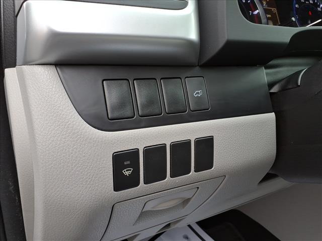 used 2015 Toyota Highlander car, priced at $14,798