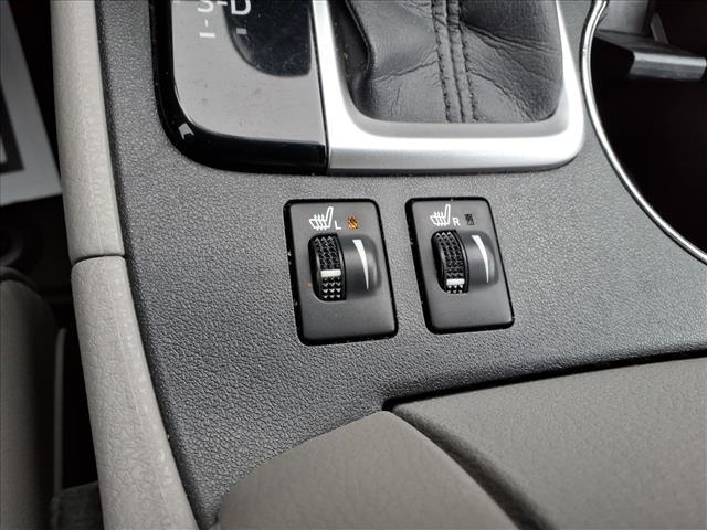 used 2015 Toyota Highlander car, priced at $14,798