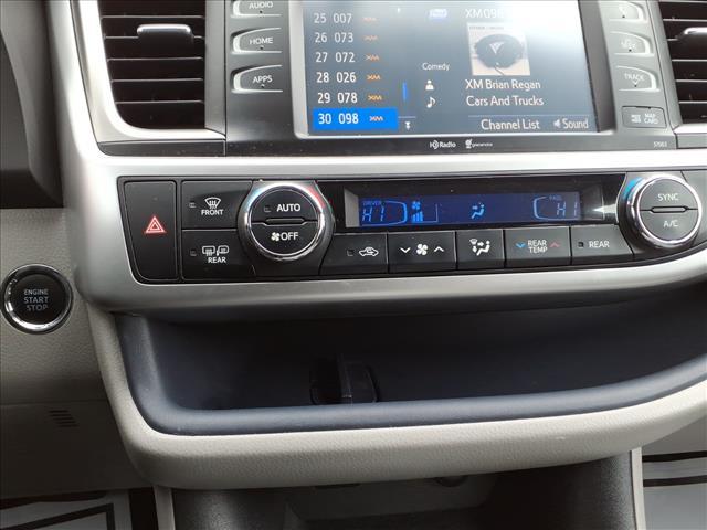 used 2015 Toyota Highlander car, priced at $14,798