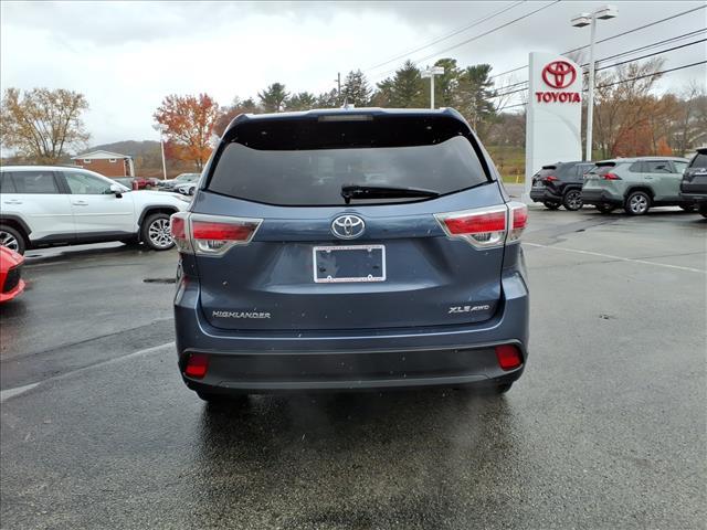 used 2015 Toyota Highlander car, priced at $14,798