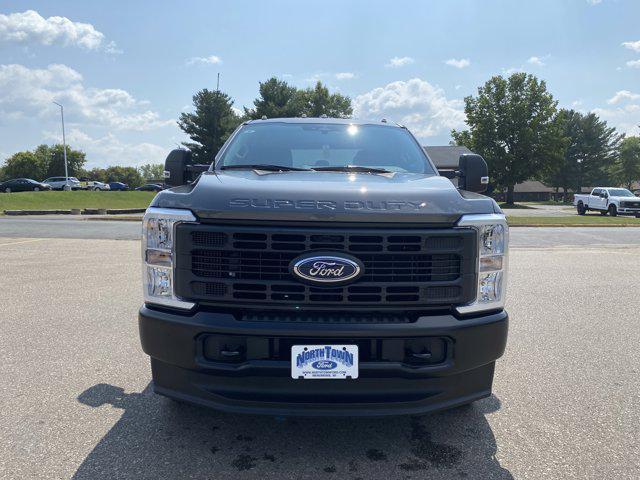 new 2023 Ford F-350 car, priced at $61,899