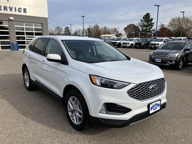 used 2024 Ford Edge car, priced at $29,995