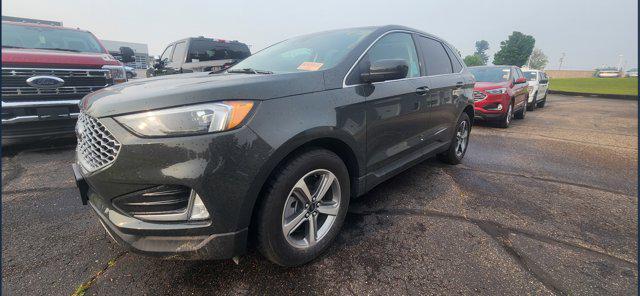 used 2024 Ford Edge car