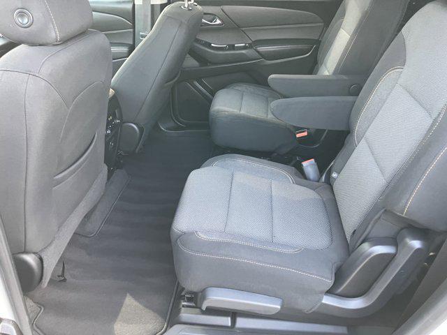 used 2020 Chevrolet Traverse car, priced at $19,300