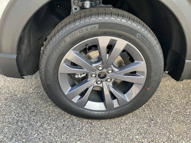 new 2025 Ford Explorer car, priced at $48,685