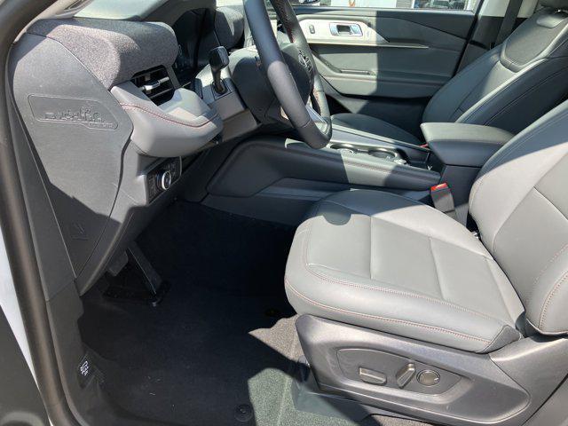 new 2025 Ford Explorer car, priced at $48,685