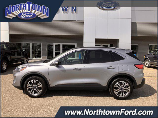 used 2022 Ford Escape car, priced at $25,995