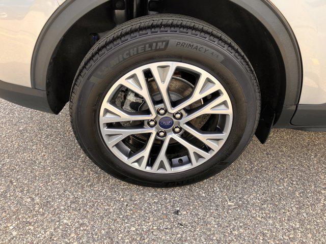 used 2022 Ford Escape car, priced at $25,700