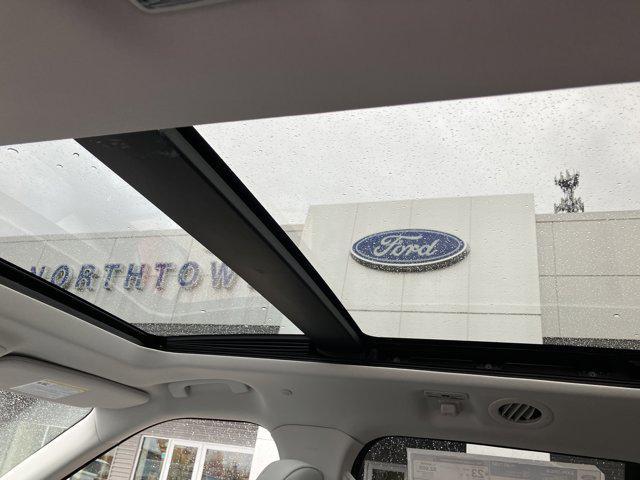 new 2025 Ford Explorer car, priced at $56,926