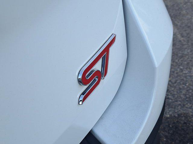 used 2022 Ford Explorer car, priced at $42,995