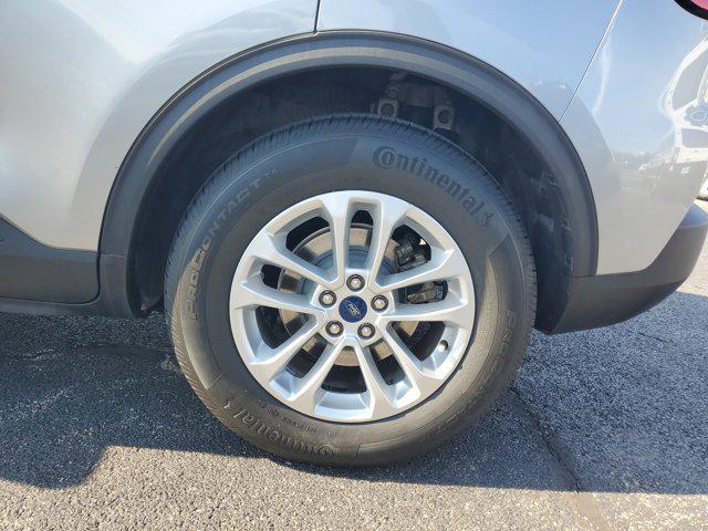 used 2022 Ford Escape car, priced at $19,995