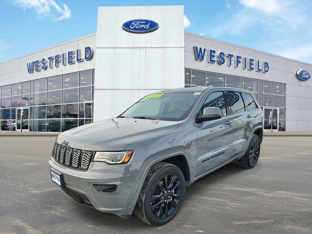 used 2022 Jeep Grand Cherokee car, priced at $35,995