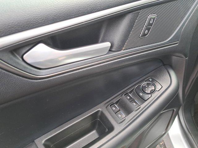 used 2021 Ford Edge car, priced at $21,995