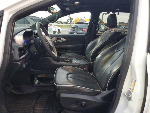 used 2022 Chrysler Pacifica Hybrid car, priced at $38,995