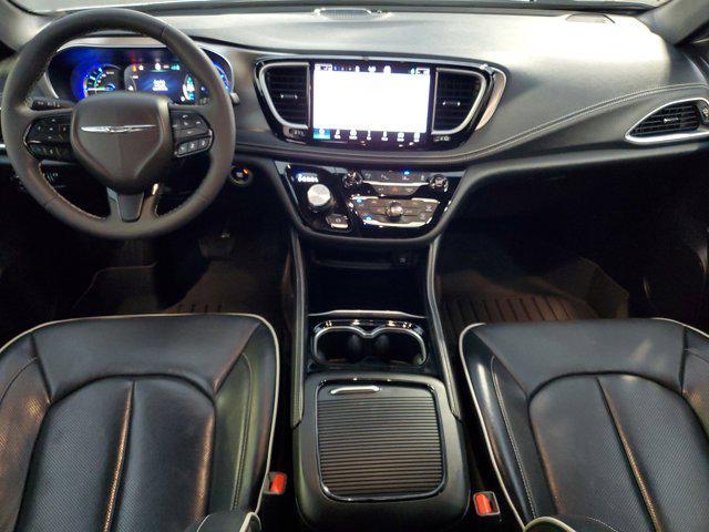 used 2022 Chrysler Pacifica Hybrid car, priced at $38,995